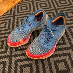 Nike Vaporfly 2 women’s sneakers 7.5